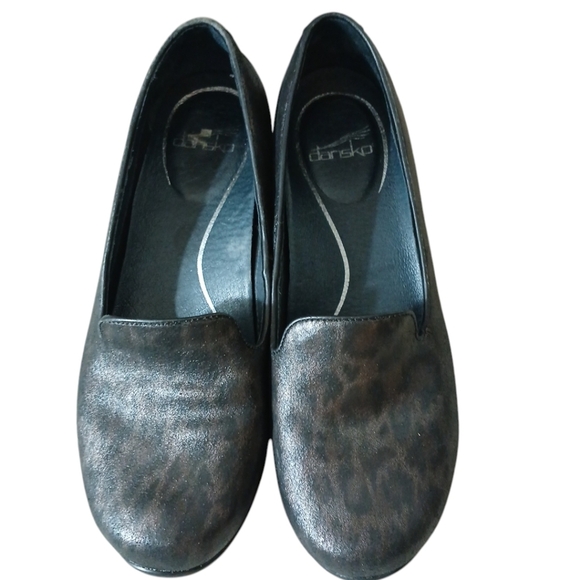 Dansko Olivia Leopard Print Metallic Loafer Flat Women's size 9 - Picture 3 of 10